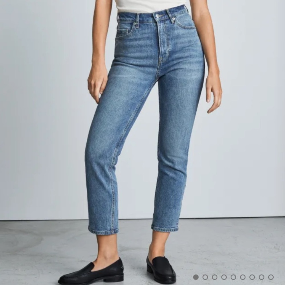 Everlane Original Cheeky Jean Size 25